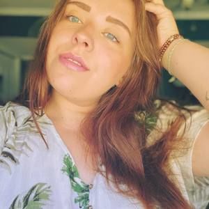 Meet your Posher, Casey